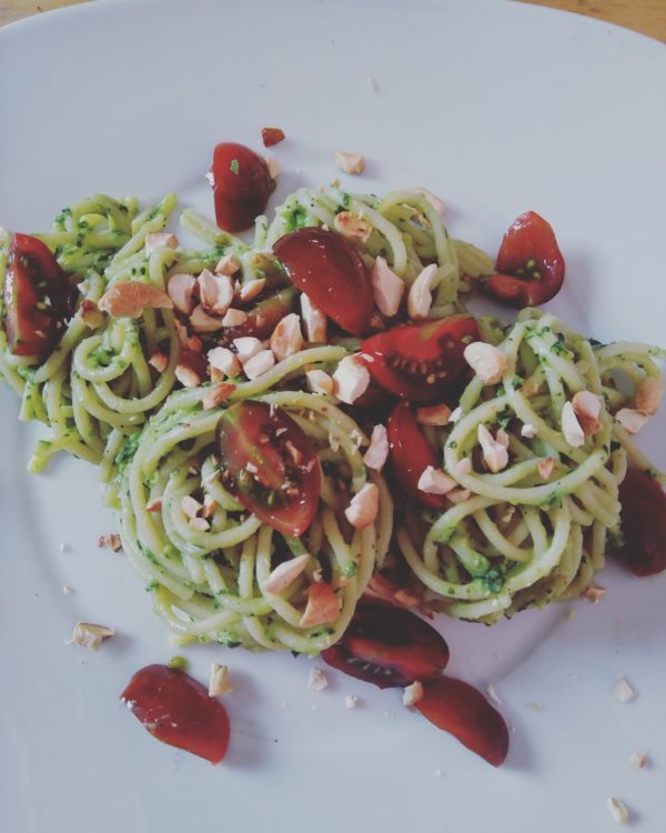 Avocado pesto sauce