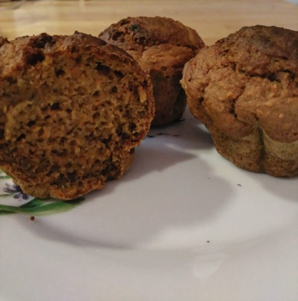 Fit and healthy carrot cake muffins